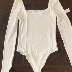 White square neck bodysuit size small